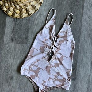 🤎SOLD🤎original south pacific kokomo